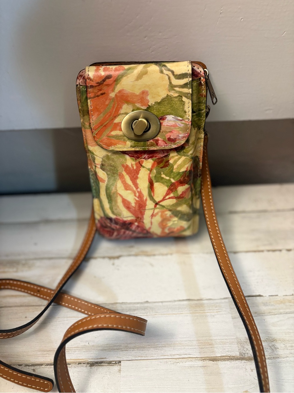 Patricia Nash Floral Watercolor Crossbody in Green, Cream & Tan
